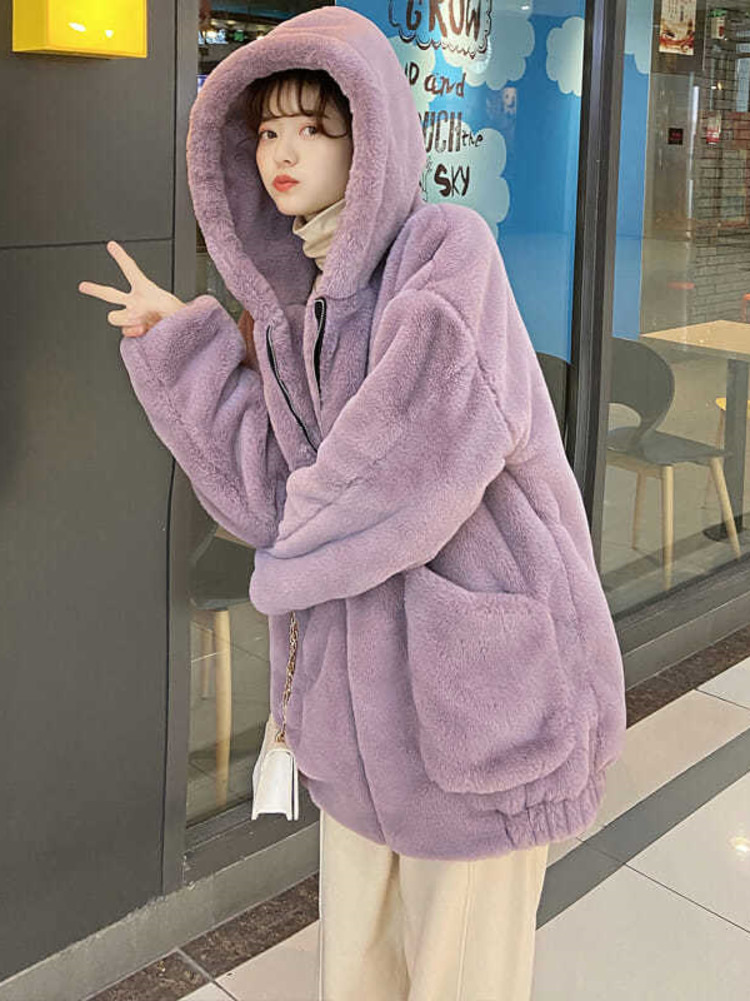 Jesienno-zimowy ponadgabarytow – Street Fashion Hong Kong recenzja i cena